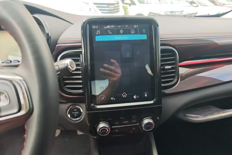 Used Chery New Energy Little Ant 2022 Restyled Version Sweet Pink Edition Low-Sugar Version Lithium Iron Phosphate Battery 30.7 kWh 30 kW 301 km