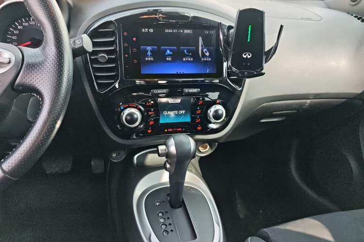 Used Infiniti ESQ 2014 1.6L Spontaneous Edition
