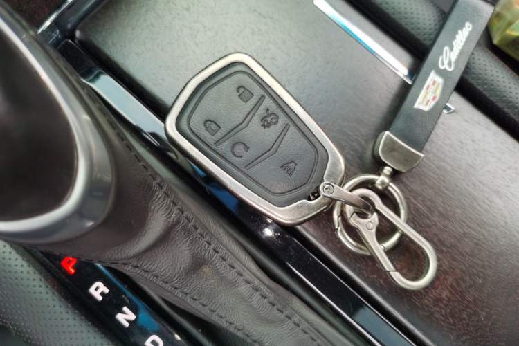 Used Cadillac XTS 2018 28T Elite Edition Vehicle Key