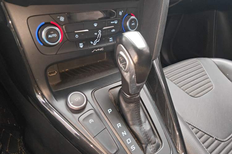 Used Ford Focus 2017 Sedan EcoBoost 180 Automatic Elite Model