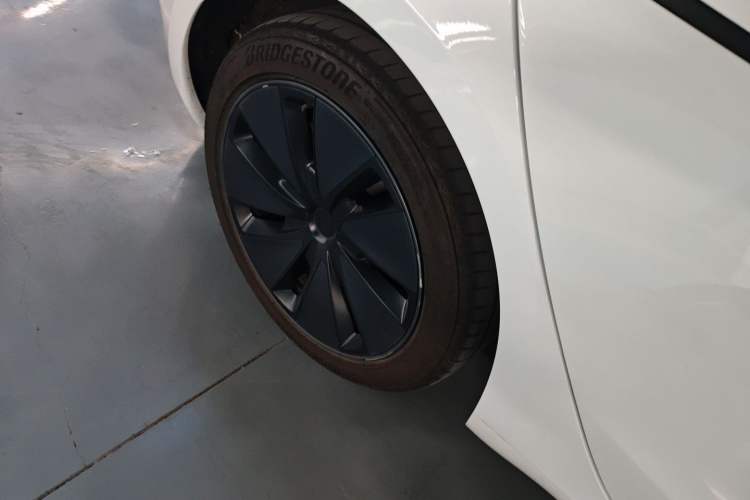 Used Tesla Model 3 2025 Rear-Wheel-Drive Version