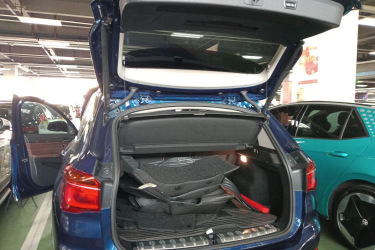 Used BMW X1 2019 xDrive20Li Luxury Model
