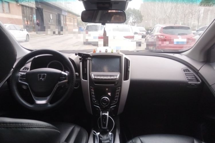 Used Luxgen U6 SUV 2014 2.0T Flagship Edition
