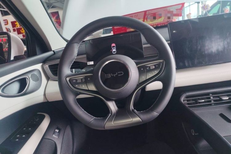 Used BYD Seal 05 DM-i 2025 DM-i Smart Drive 55KM Prestige Model Steering Wheel