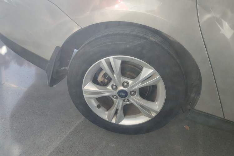 Used Ford Focus 2017 Sedan 1.6L Automatic Comfort Plus SmartDrive Edition