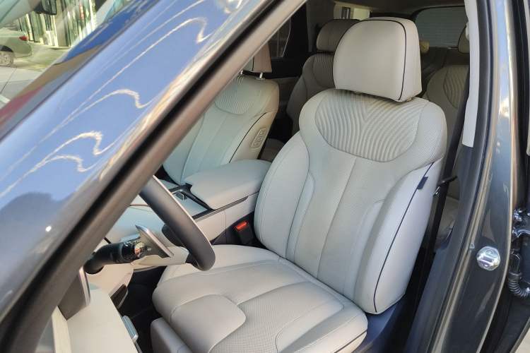 Used Hyundai Palisade 2023 3.5L Automatic All-Wheel Drive Calligraphy