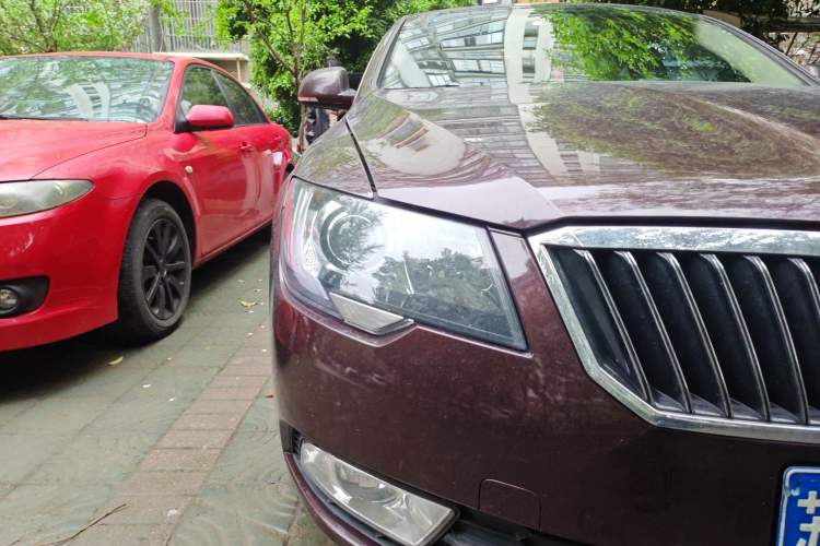 Used Skoda Superb 2013 1.8TSI Automatic MingShi Edition Right Front Headlight