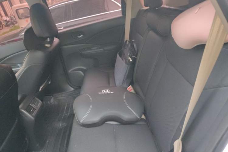 Used Honda CR-V 2016 2.0L Two-Wheel Drive Classic Edition