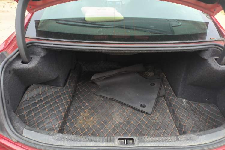 Used Cadillac ATS-L 2016 28T Fashion Edition Trunk