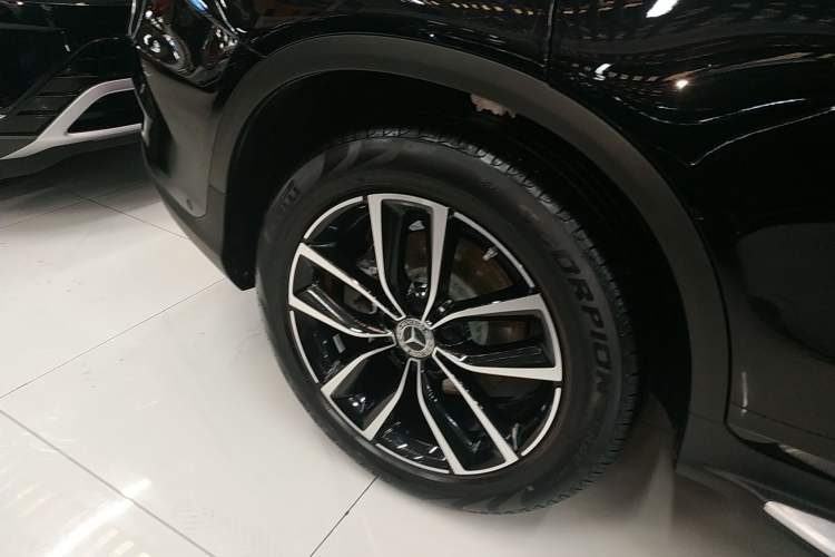 Used Mercedes-Benz GLC 2020 Facelift GLC 260 L 4MATIC Luxury Edition