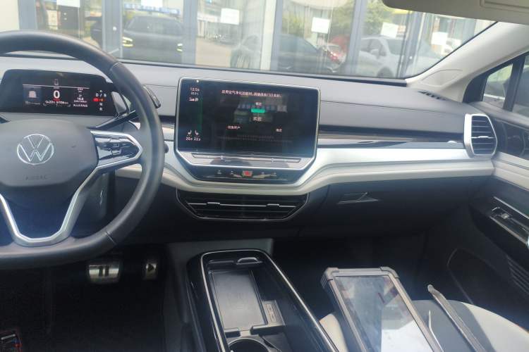 Used Volkswagen ID.6 CROZZ 2022 Long-Range PRO Edition