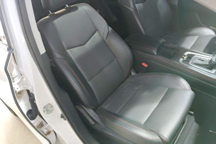 Used Changan Eado 2019 Blue Whale Edition 280T GDI DCT High-Speed Model