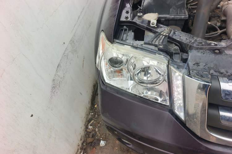 Used Zxauto Grandtiger 2018 2.5T Off-Road Diesel National V Two-Wheel Drive Standard Version Big Double Cab SD4V25R-100
