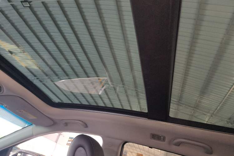 Used Hyundai Santa Fe 2015 2.0T Automatic 4x4 Smart 7-Seater
