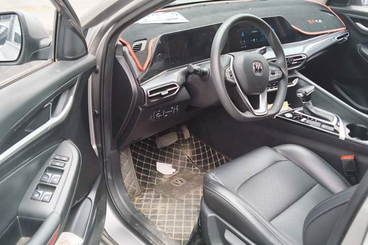 Used CHANGAN Eado 2021 PLUS 1.6L GDI CVT Luxury Model Driver Seat