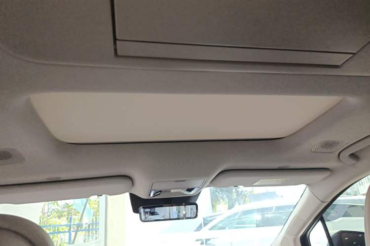 Used BYD Xia 2025 DM-i 1.5T 180km Excellence Model
