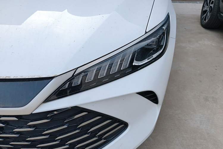 Used BYD Qin PLUS 2025 DM-i Smart Drive 120KM Superior Model
