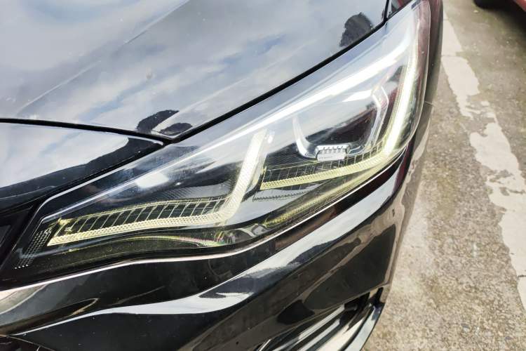 Used Chevrolet Monza 2019 RS 330T Automatic Sporty Edition China VI Standard