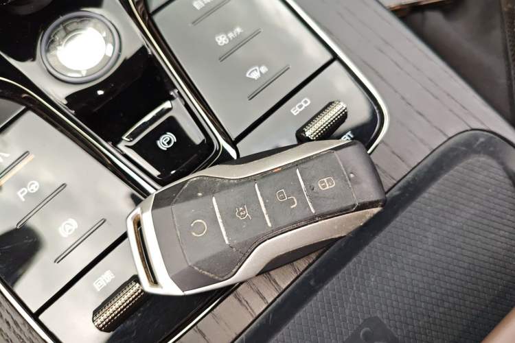 Used BYD Han 2020 EV Four-Wheel Drive High-Performance Flagship Model
