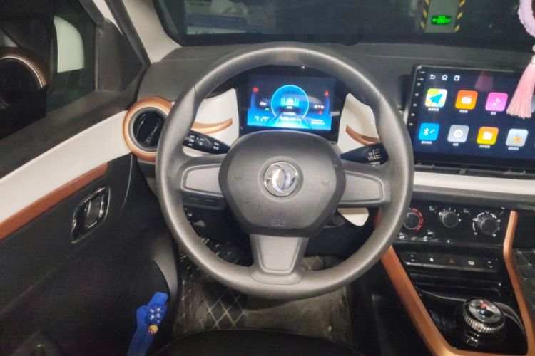 Used Dongfeng NAMMI BOX 2022 Chasing Wind Edition 331 km Standard Model
