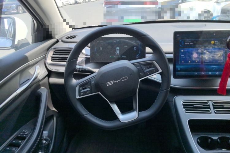 Used BYD Destroyer 05 2024 HONOR Edition DM-i 55KM Luxury Model Steering Wheel