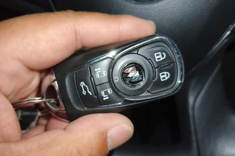 Used Buick GL8 2021 ES Land Cruiser 653T Flagship Model