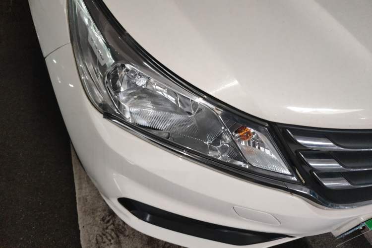 Used Baojun 310 2017 1.5L Automatic Fashion Model
