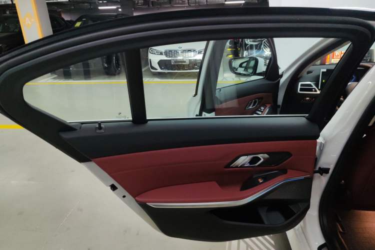 Used BMW i3 2026 Model, eDrive 35 L