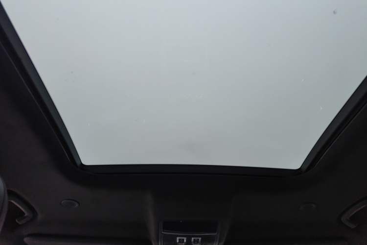 Used Land Rover Defender 2025 110 3.0T P400 X Headliner