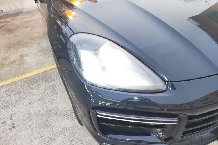 Used Porsche Cayenne 2019 Cayenne 3.0T Right Front Headlight
