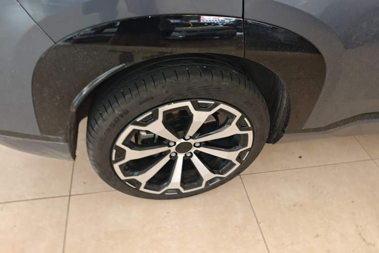 Used AION V 2024 Aion Tyrannosaurus 520 Intelligent Premium Edition
