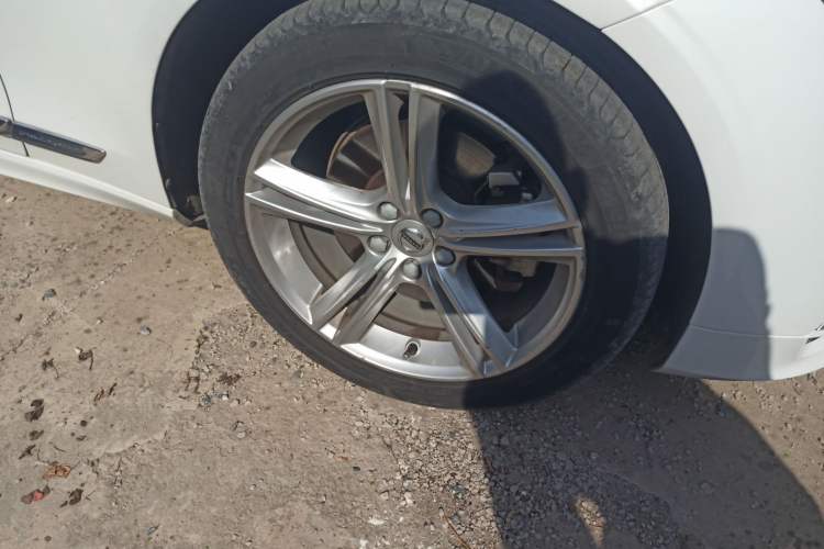 Used Volvo S90 2019 T5 Zhiyi Edition Right Front Wheel Hub