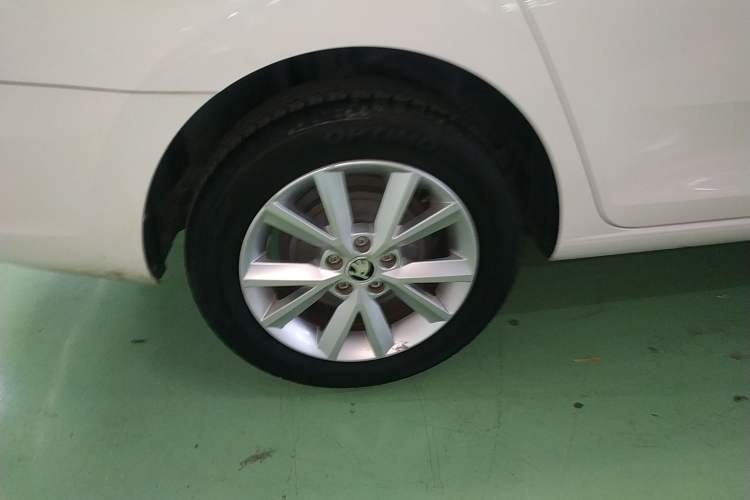 Used Skoda Rapid 2016 1.6L Automatic Chuanxing Edition