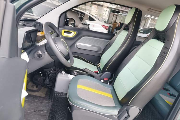 Used Wuling Hongguang MINIEV 2022 GAMEBOY 300km Enthusiast Model with Lithium Iron Phosphate