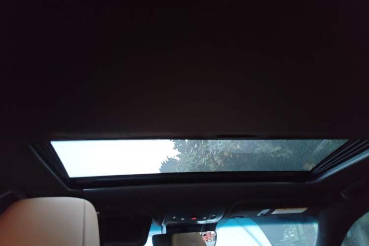 Used Lexus ES 2020 300h Premier Edition