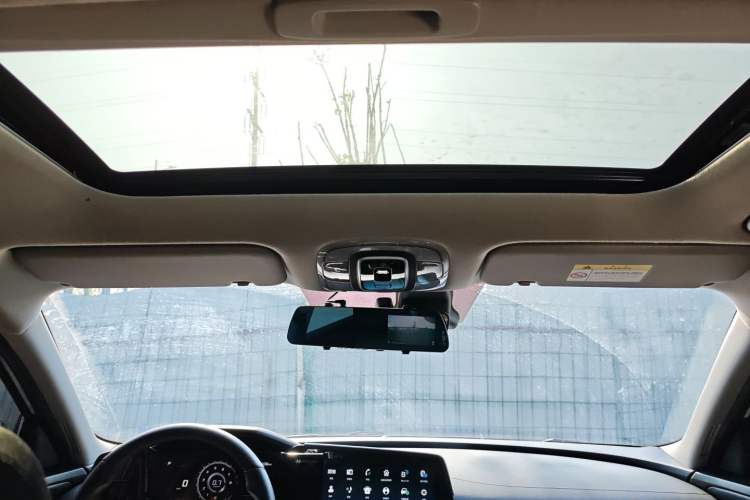 Used Hyundai Elantra 2022 1.5L CVT LUX Prestige Edition