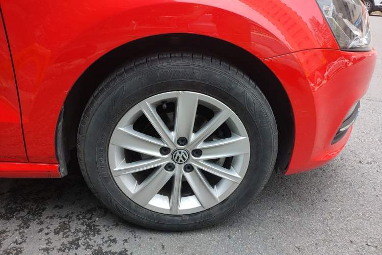 Used Volkswagen Polo 2018 1.5L Automatic Enjoyment Model Right Front Wheel Hub