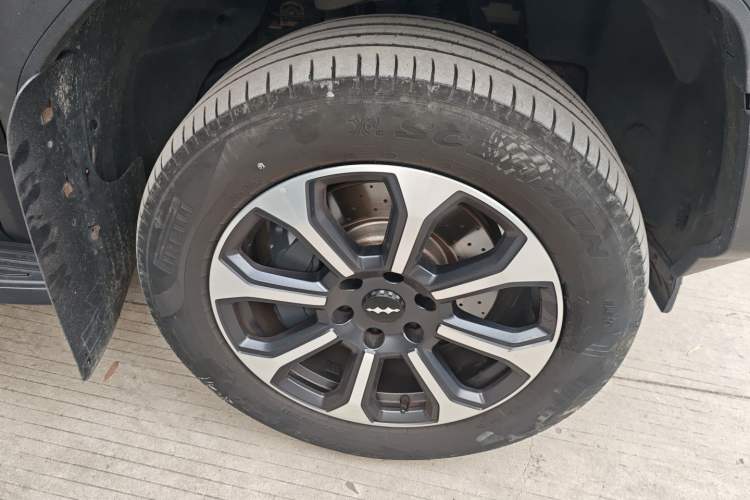 Used Formula Leopard 5 2023 Navigator Edition