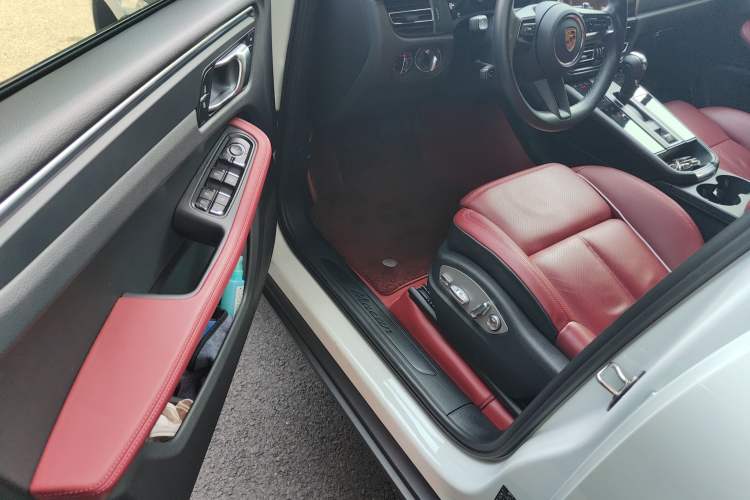 Used Porsche Macan 2022 Macan 2.0T
