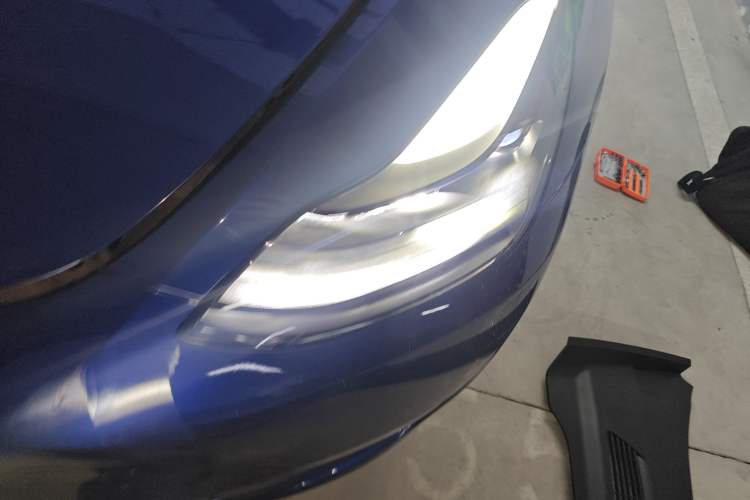 Used Tesla Model Y 2022 Long-Range All-Wheel-Drive Version Left Front Headlight