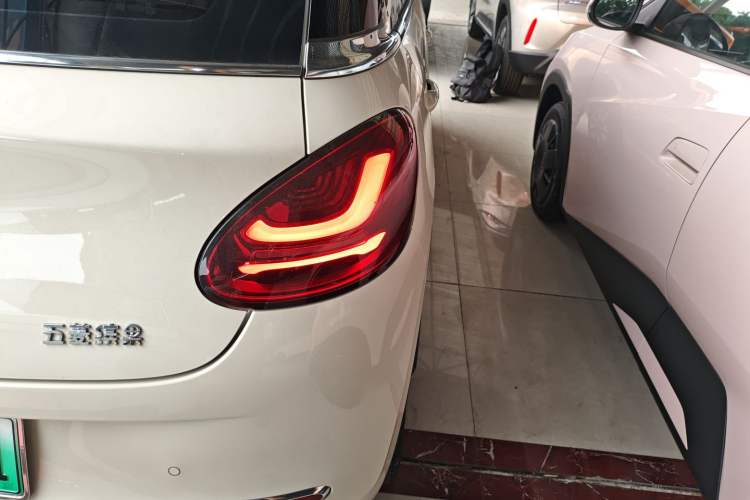 Used Wuling Bingo 2025 333 km Enjoyment Version Right Rear Taillight