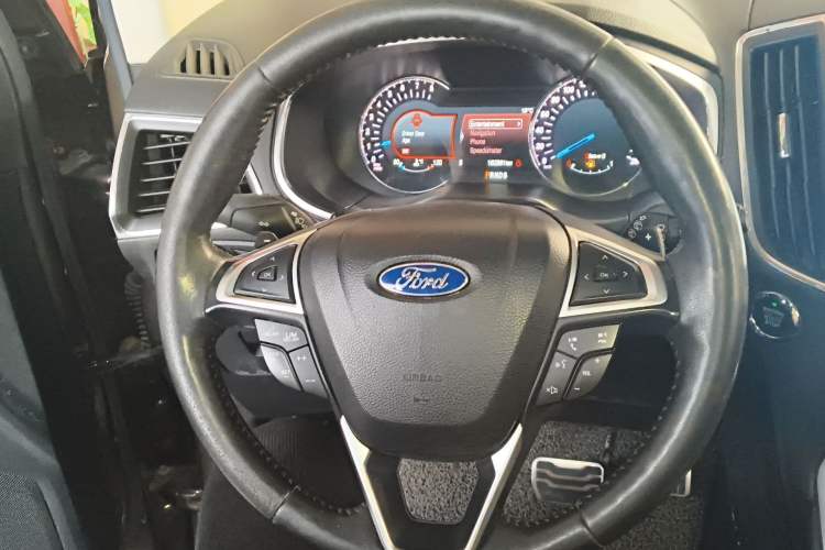 Used Ford Edge 2016 EcoBoost 245 Four-Wheel Drive Titanium 7-Seater