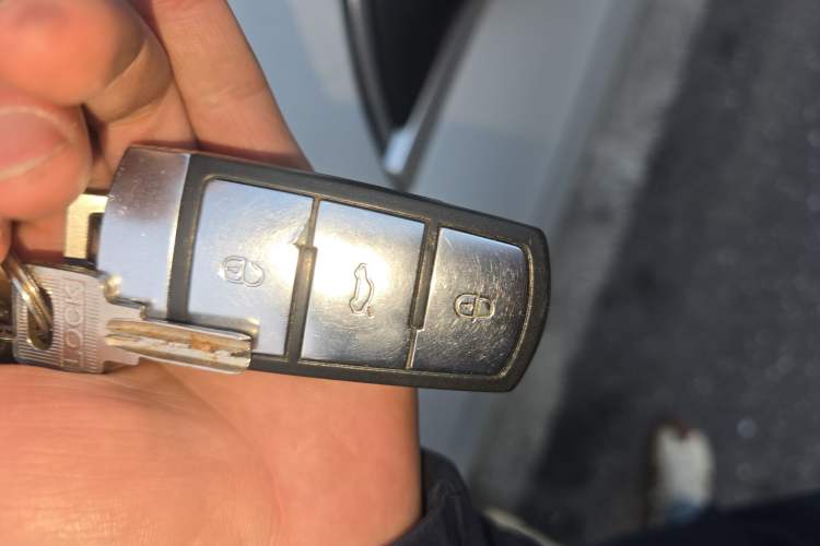 Used Volkswagen FAW-Volkswagen CC 2015 1.8TSI Luxury Model Vehicle Key