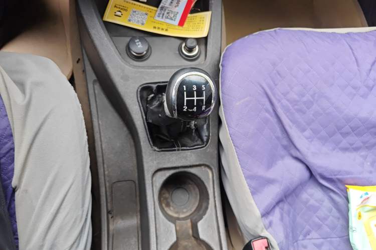 Used Wuling Hongguang 2014 1.5L S Standard Version Gear Lever