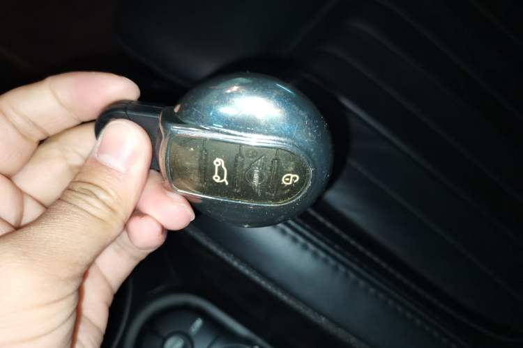 Used MINI MINI 2018 1.5T COOPER CABRIO Artist