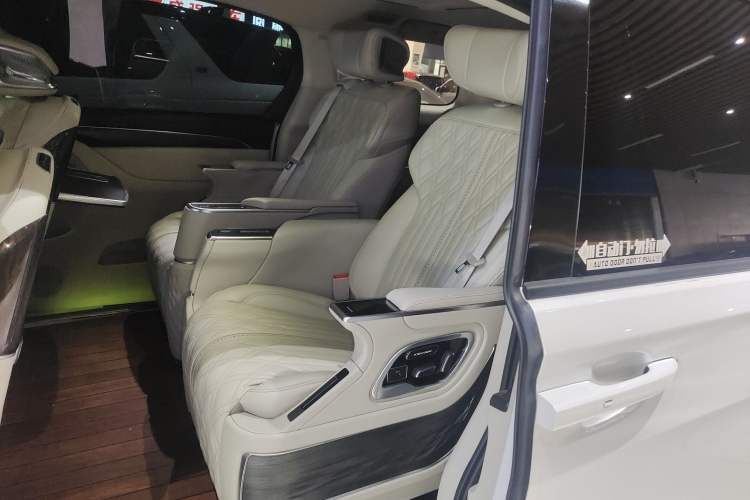 Used Buick GL8 2021 ES Landtrek 653T Comfort Edition