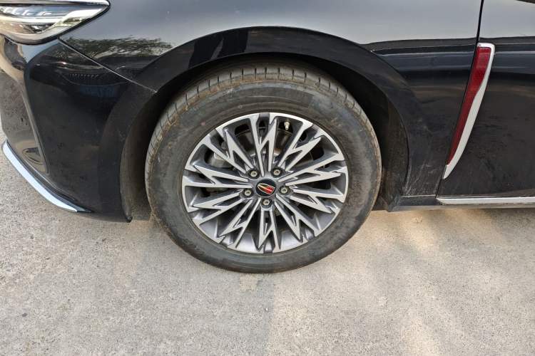 Used Hongqi H5 2024 1.5T DCT Smart Connect Flagship Edition Exterior 4