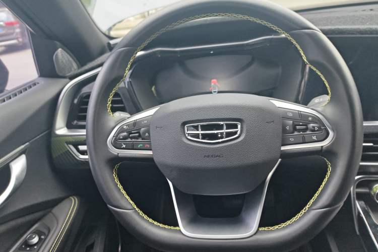 Used Geely Auto Monjaro S 2021 2.0TD DCT Two-Wheel Drive Lightning Edition
