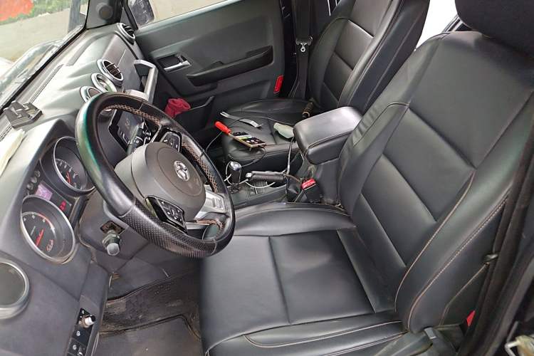 Used BAIC Off-Road BJ40 2016 40L 2.0T Manual All-Wheel Drive Prestige Edition