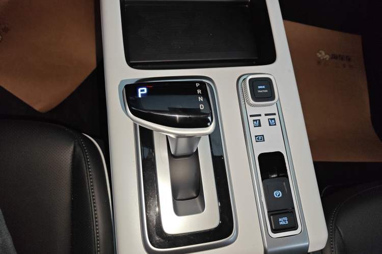 Used Hyundai ix35 2023 Musso 2.0L Deluxe Edition DLX
